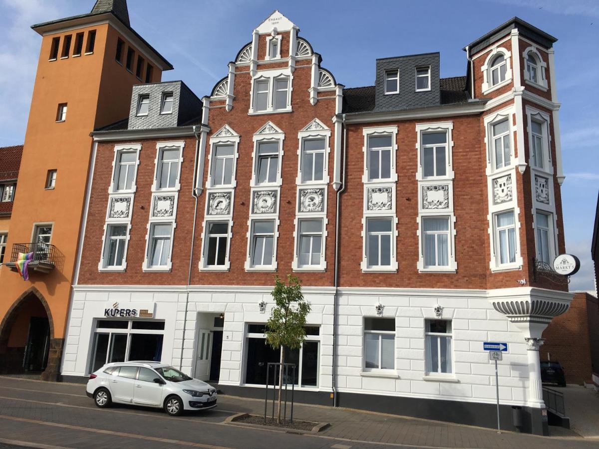 Hotel Markt 5 - Inmitten Der Luebbecker Altstadt, Kostenloser Parkplatz Direkt Am Hotel Люббекке Экстерьер фото